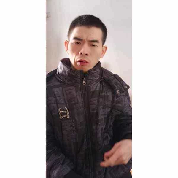 33岁岁四川单身帅哥 - 呼伦贝尔吉缘网