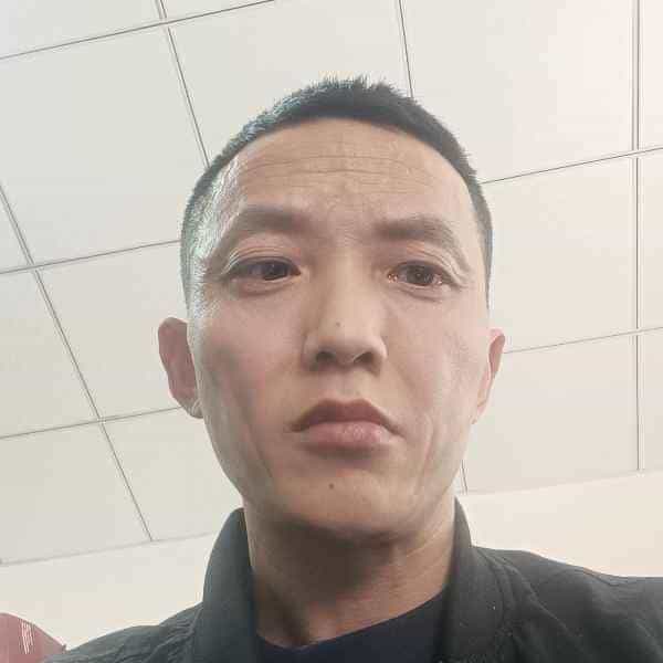 40岁岁四川单身帅哥 - 呼伦贝尔吉缘网