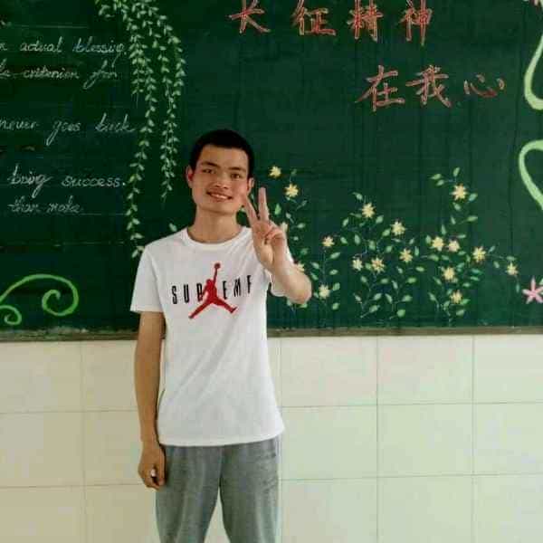 25岁岁安徽单身帅哥 - 呼伦贝尔吉缘网