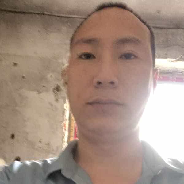 40岁岁重庆单身帅哥 - 呼伦贝尔吉缘网