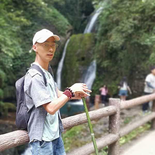 29岁岁四川单身帅哥 - 呼伦贝尔吉缘网