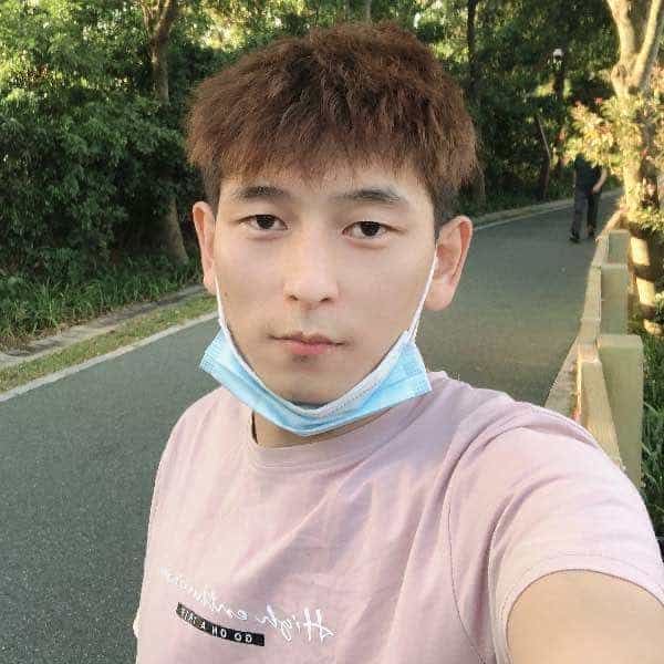 34岁岁湖北单身帅哥 - 呼伦贝尔吉缘网