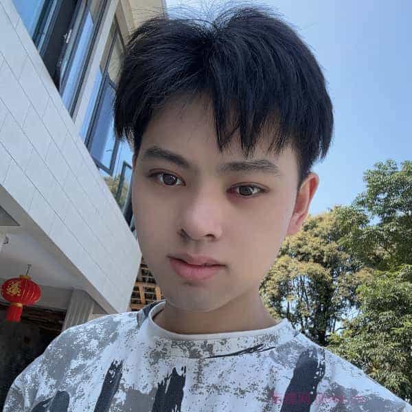 32岁岁四川单身帅哥 - 呼伦贝尔吉缘网
